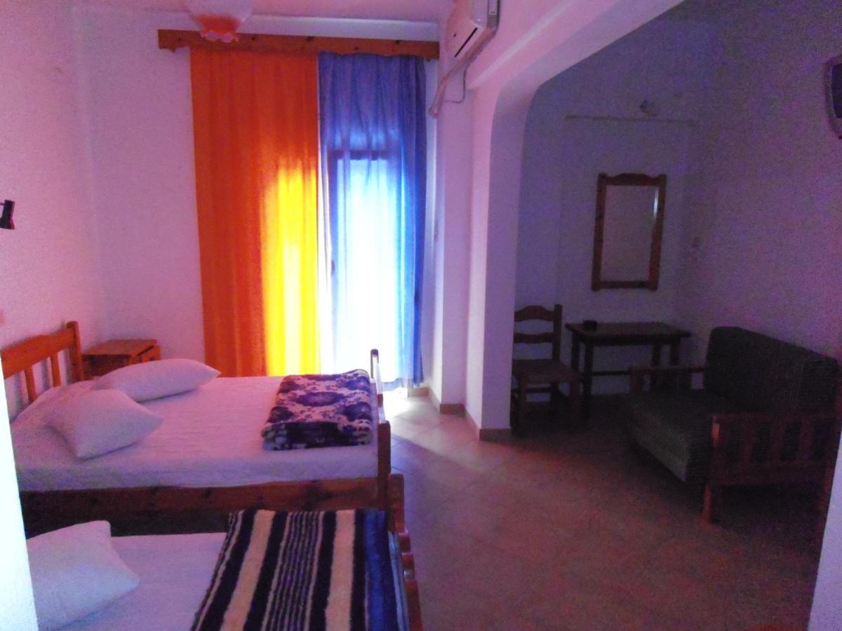 Julieta'S House Hotel Patitiri  Ngoại thất bức ảnh