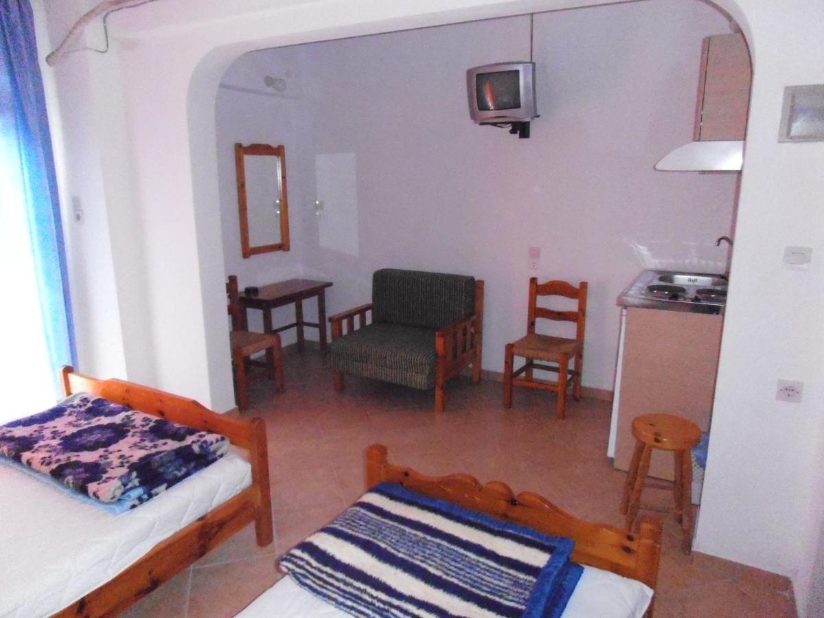 Julieta'S House Hotel Patitiri  Ngoại thất bức ảnh