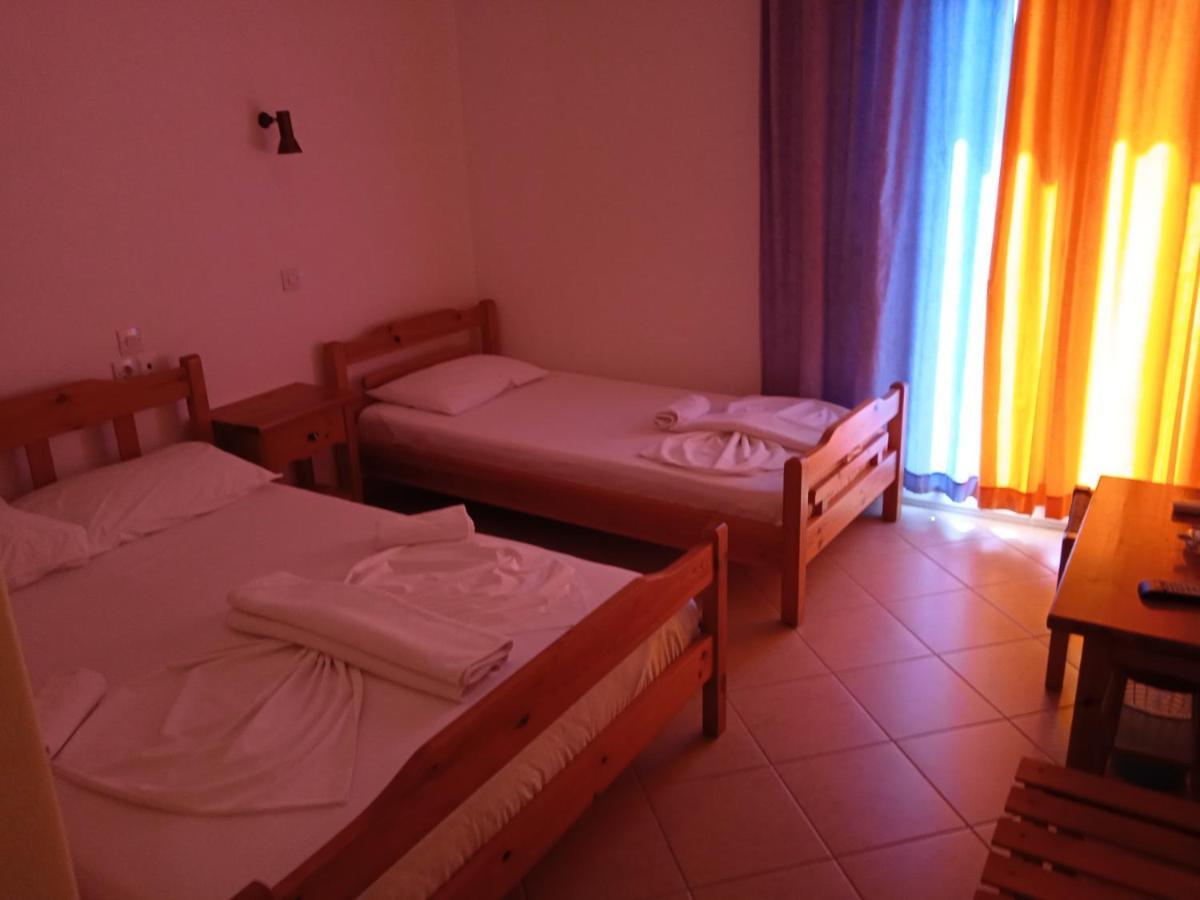 Julieta'S House Hotel Patitiri  Ngoại thất bức ảnh