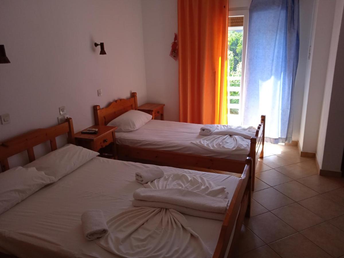 Julieta'S House Hotel Patitiri  Ngoại thất bức ảnh